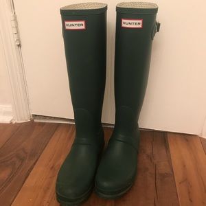 Hunter rain boots